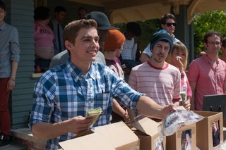 Neighbors still 7