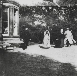 Roundhay Garden Scene still 1
