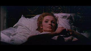 The Tomb of Ligeia still 7