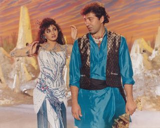 Nigahen: Nagina Part II still 2