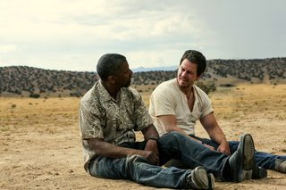 2 Guns still 6