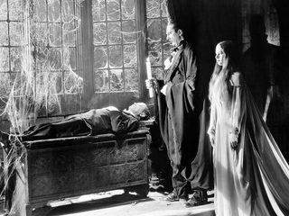 Mark of the Vampire still 7