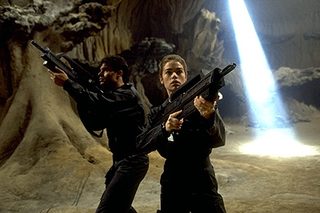 Starship Troopers still 7