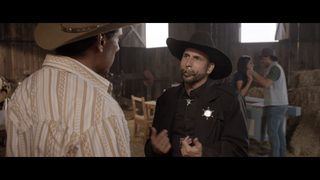 Ladrones still 1