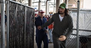 Logan Lucky still 4