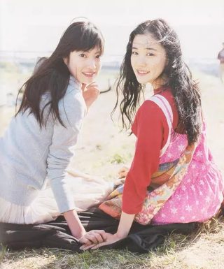 Honey and Clover still 4