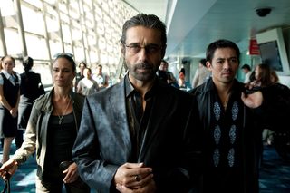 Colombiana still 3