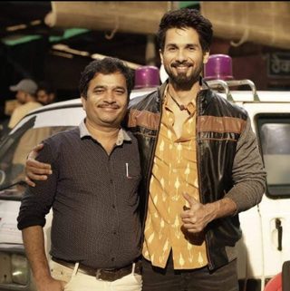 Batti Gul Meter Chalu still 4