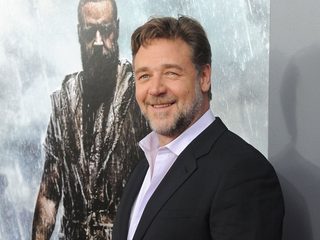 Russell Crowe, photo 2 of 3