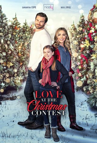 Love at the Christmas Contest still 5