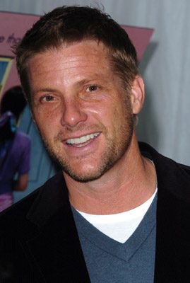 Transamerica still 6