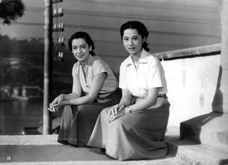 Tokyo Story still 4