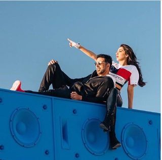 Laxmii still 8
