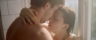 Vernost still 4