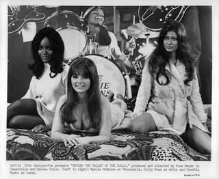 Beyond the Valley of the Dolls still 7
