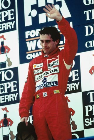 Senna still 5