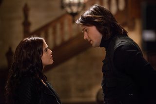 Vampire Academy still 7