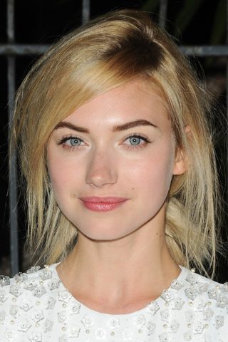 Imogen Poots, photo 2 of 3