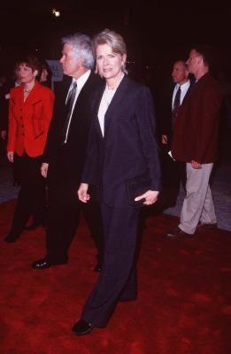 Primary Colors still 8