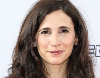 Michaela Watkins, photo 1 of 3