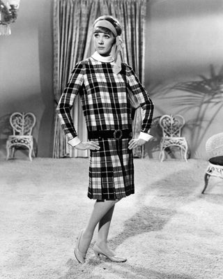 Thoroughly Modern Millie still 8