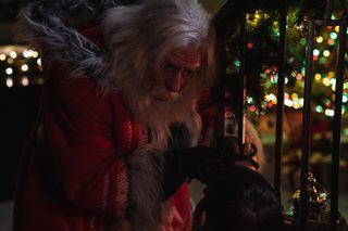 The Heist Before Christmas still 4