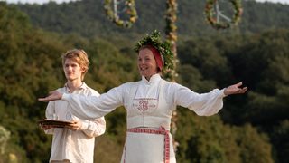 Midsommar still 8