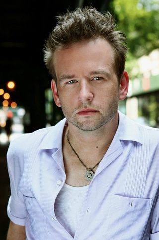 Dallas Roberts, photo 2 of 3