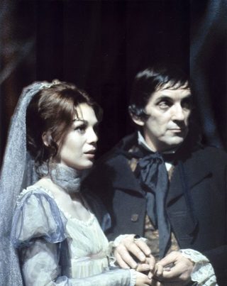 House of Dark Shadows still 2