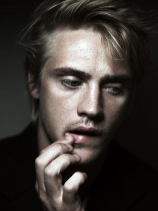 Boyd Holbrook, photo 1 of 3