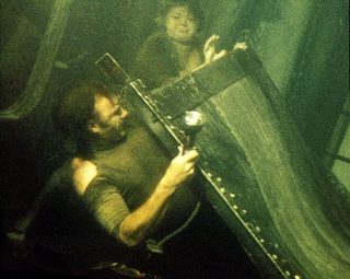 The Poseidon Adventure still 8