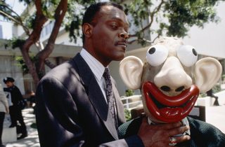 Loaded Weapon 1 still 5