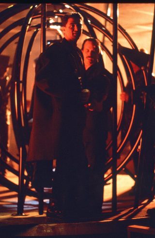 Replikator still 3