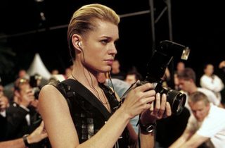 Femme Fatale still 8