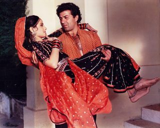 Nigahen: Nagina Part II still 3