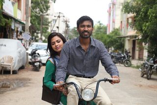 Velaiyilla Pattathari still 4