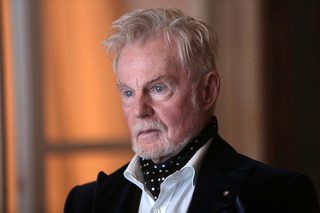 Derek Jacobi