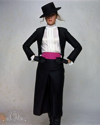 On Her Majesty's Secret Service still 6