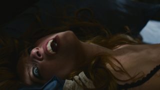 Kiss of the Damned still 4