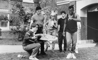 Toy Soldiers still 3