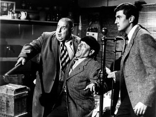 The Three Stooges Go Around the World in a Daze still 2