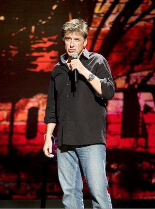 Craig Ferguson: A Wee Bit o' Revolution still 5