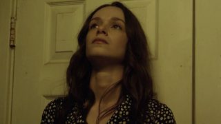 Starry Eyes still 8