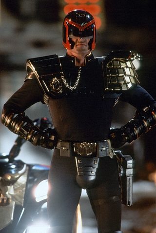 Judge Dredd still 8