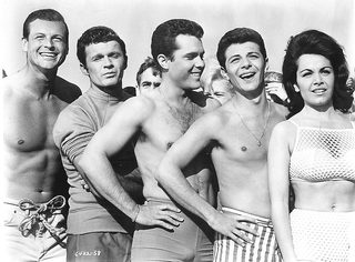 Muscle Beach Party still 7