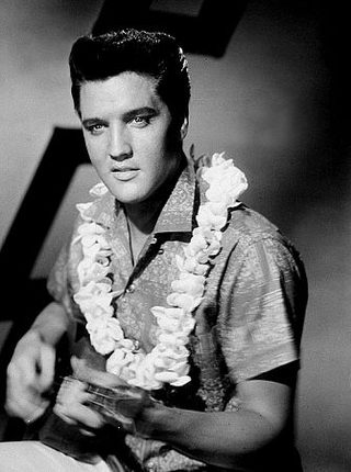 Blue Hawaii still 6