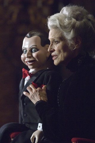 Dead Silence still 2