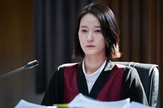 Juror 8 still 5