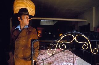 Klute still 6