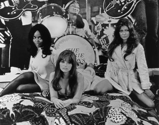 Beyond the Valley of the Dolls still 3